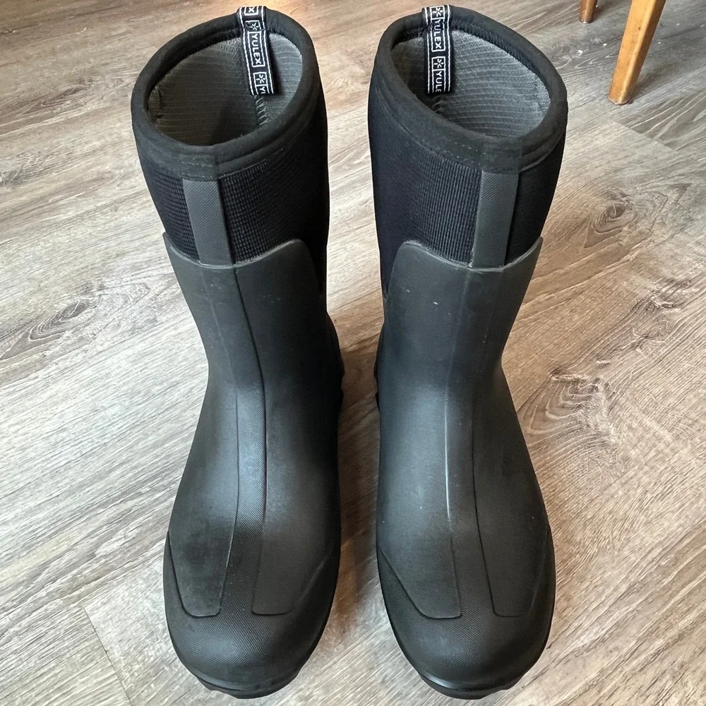 Bogs Mens Classic Seamless Mid Waterproof Winter Boots Black 73342-001 Size 10